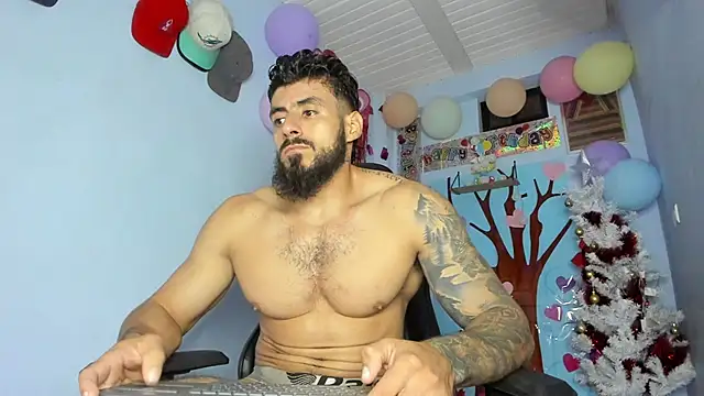 Snapshot of _Poseidon1_ chatting on June 16, 3:06 am Poseidon1 online show from June 16, 3:06 am