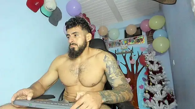 Snapshot of _Poseidon1_ chatting on June 9, 3:07 am Poseidon1 online show from June 9, 3:07 am