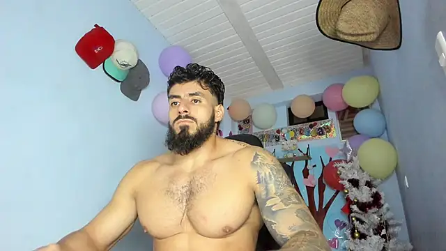 Snapshot of _Poseidon1_ chatting on June 12, 3:04 am Poseidon1 online show from June 12, 3:04 am