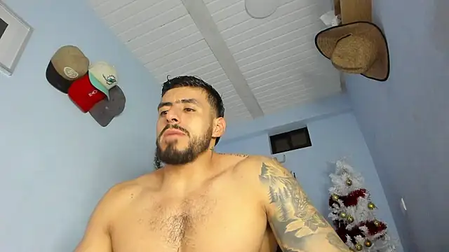 Snapshot of _Poseidon1_ chatting on February 7, 4:09 am Poseidon1 online show from February 7, 4:09 am