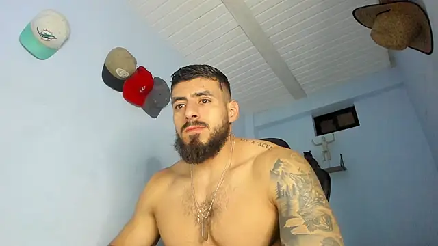 Snapshot of _Poseidon1_ chatting on November 25, 6:03 am Poseidon1 online show from November 25, 6:03 am