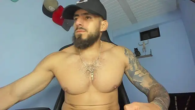 Snapshot of _Poseidon1_ chatting on November 18, 4:38 am Poseidon1 online show from November 18, 4:38 am