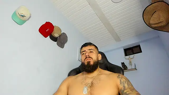 Snapshot of _Poseidon1_ chatting on October 30, 5:06 am Poseidon1 online show from October 30, 5:06 am