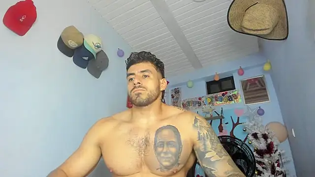 Snapshot of _Poseidon1_ chatting on July 13, 3:06 am Poseidon1 online show from July 13, 3:06 am