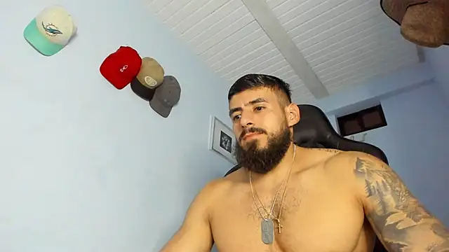 Snapshot of _Poseidon1_ chatting on November 5, 4:48 am Poseidon1 online show from November 5, 4:48 am