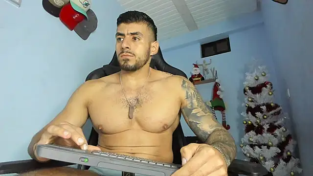 Snapshot of _Poseidon1_ chatting on January 14, 4:16 am Poseidon1 online show from January 14, 4:16 am