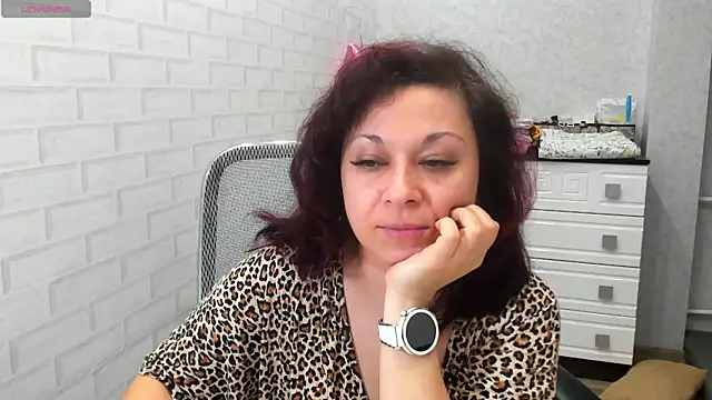 TeasyLana online show from April 10, 4:41 am