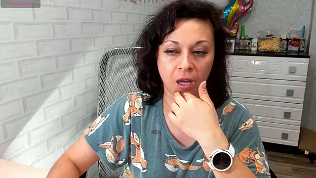 TeasyLana online show from March 13, 8:47 pm