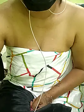 Snapshot of Aishu-tamil09 chatting on January 5, 11:22 pm Aishu-tamil09 online show from January 5, 11:22 pm