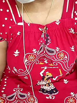 Snapshot of Aishu-tamil09 chatting on March 6, 6:05 pm Aishu-tamil09 online show from March 6, 6:05 pm