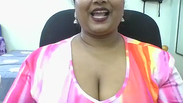 Snapshot of tamil_ureniya chatting on February 12, 7:24 pm tamil ureniya online show from February 12, 7:24 pm