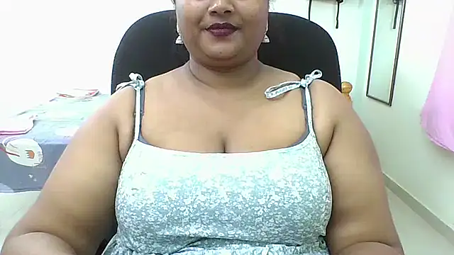 Snapshot of tamil_ureniya chatting on February 15, 7:28 pm tamil ureniya online show from February 15, 7:28 pm