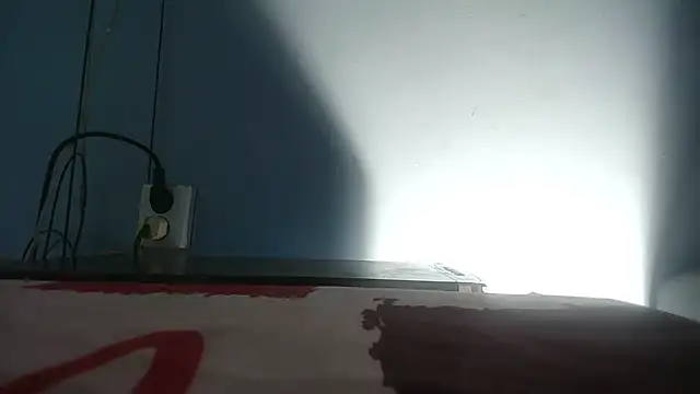 Snapshot of kisscsajszi97 chatting on October 24, 9:36 pm kisscsajszi97 online show from October 24, 9:36 pm