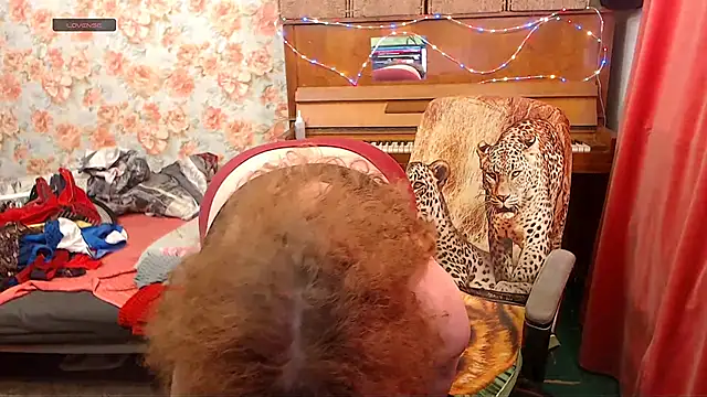 RoseRed69 online show from November 10, 10:42 am