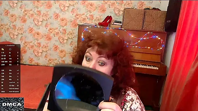 RoseRed69 online show from March 23, 8:15 am