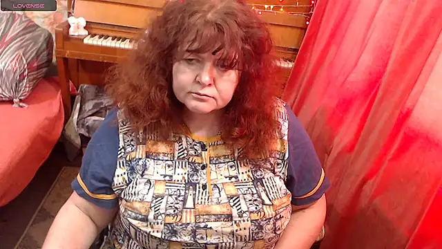 RoseRed69 online show from April 25, 6:49 am
