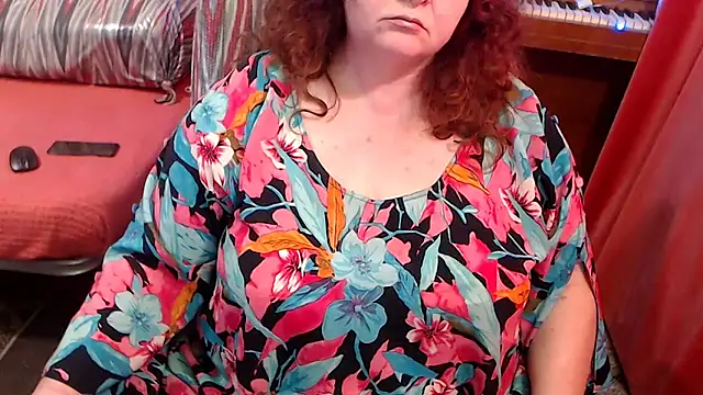 RoseRed69 online show from April 30, 3:46 am