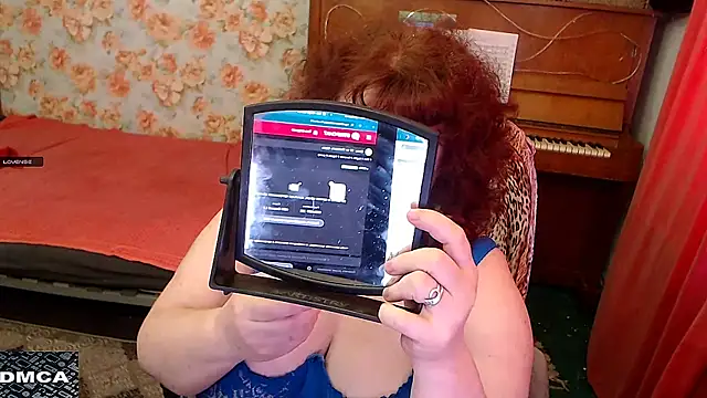 RoseRed69 online show from March 23, 5:00 am