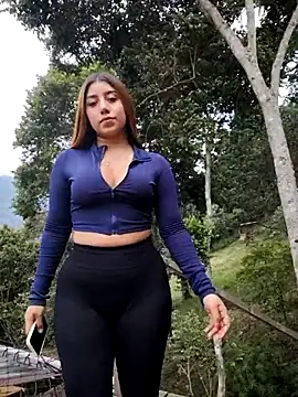 caro sweett online show from March 2, 8:05 pm