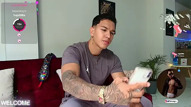 Taylor John online show from September 21, 3:17 pm