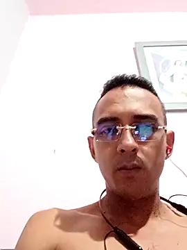 paisa233 online show from March 4, 1:35 am