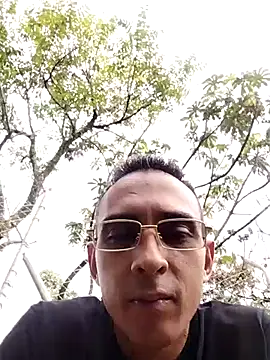 Snapshot of paisa233 chatting on July 4, 10:03 pm paisa233 online show from July 4, 10:03 pm