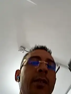 Snapshot of paisa233 chatting on September 18, 3:04 pm paisa233 online show from September 18, 3:04 pm