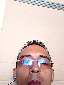 Snapshot of paisa233 chatting on September 11, 3:23 pm paisa233 online show from September 11, 3:23 pm