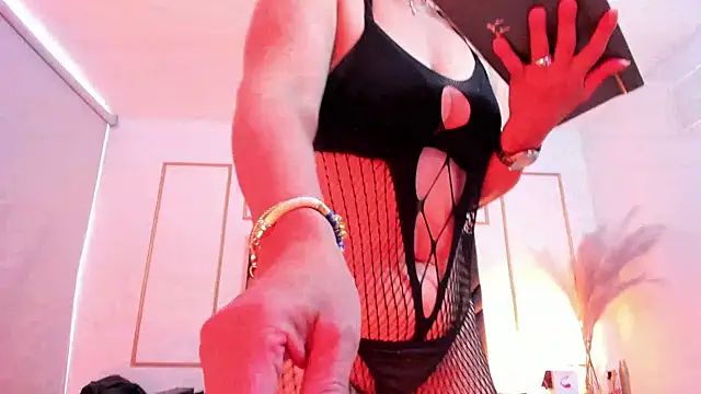 Snapshot of AnastasiaTaylor_ chatting on June 22, 7:22 pm AnastasiaTaylor online show from June 22, 7:22 pm