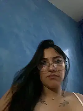 Snapshot of angellique_22 chatting on September 25, 9:43 pm angellique 22 online show from September 25, 9:43 pm