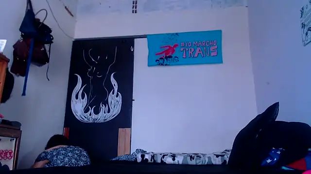 Zafiro subversiva online show from November 12, 3:05 pm