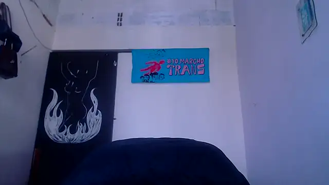 Zafiro subversiva online show from December 16, 2:32 pm