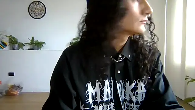 Zafiro subversiva online show from September 12, 9:03 pm