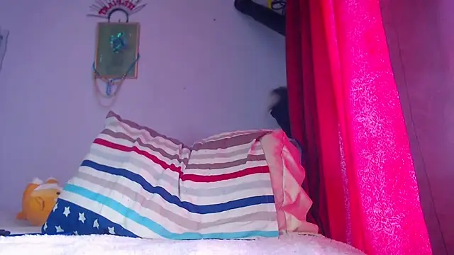 Zafiro subversiva online show from March 26, 2:26 pm