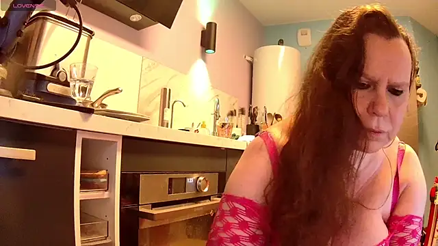 Endrocleia online show from January 14, 12:25 am