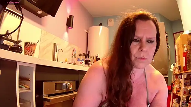 Endrocleia online show from May 27, 11:34 pm