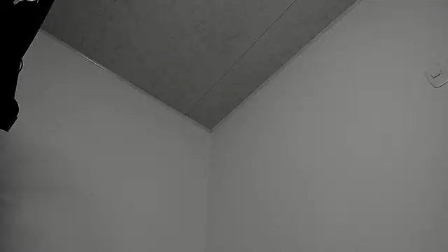 Snapshot of doll10stars chatting on March 7, 1:09 am doll10stars online show from March 7, 1:09 am