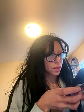 myloveforyouu online show from December 17, 2:00 pm