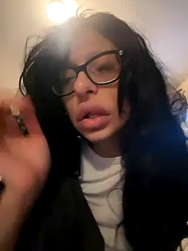 myloveforyouu online show from December 4, 1:32 pm