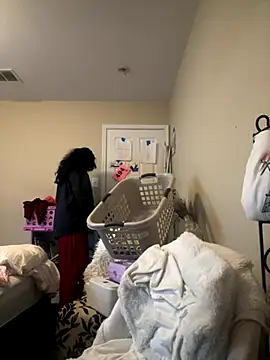 myloveforyouu online show from November 5, 2:20 pm