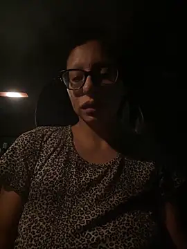 myloveforyouu online show from October 23, 2:43 am