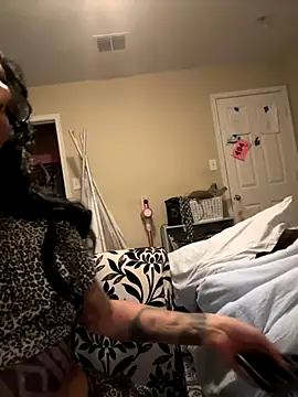 myloveforyouu online show from November 19, 1:22 pm