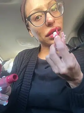 myloveforyouu online show from January 10, 4:13 pm