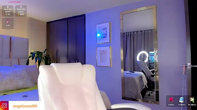 ANGELL06 online show from March 22, 8:51 am