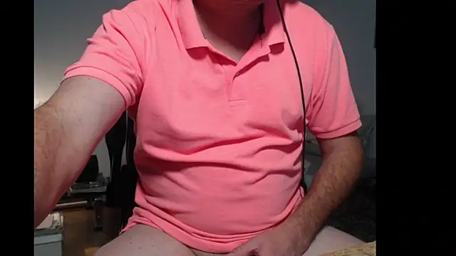 tuttiluss44 online show from December 17, 3:06 pm