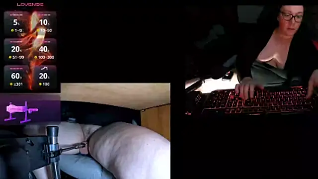 lili-hot-77 online show from March 28, 7:59 pm