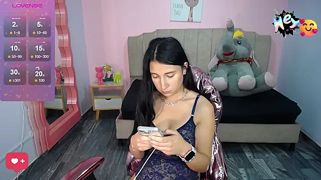 Snapshot of lizzyluk_ch chatting on February 17, 7:33 pm lizzyluk ch online show from February 17, 7:33 pm