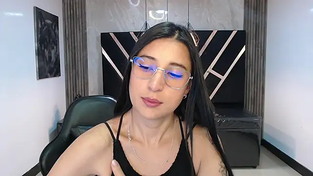 lizzyluk ch online show from January 18, 12:19 pm