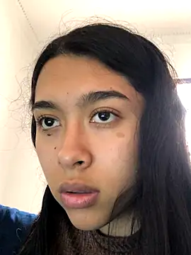 Snapshot of SweetLatiin_ chatting on November 5, 7:06 pm SweetLatiin online show from November 5, 7:06 pm