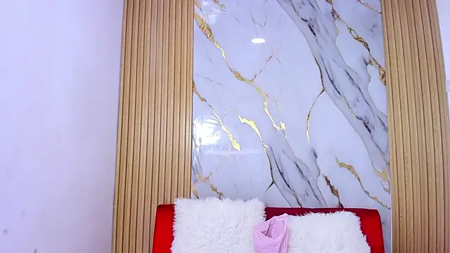 Luluu 08 online show from February 13, 1:11 pm